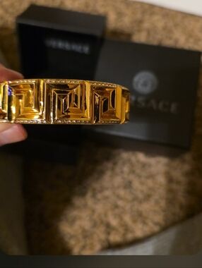 VERSACE Medusa and Greca logo gold tone double cuff bangle bracelet/ NEVER Worn